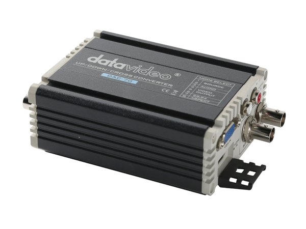 Convertidor multiformato Datavideo DAC-70 sobre fondo blanco